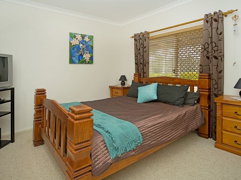27 Woodend Court, Park Ridge QLD 4125