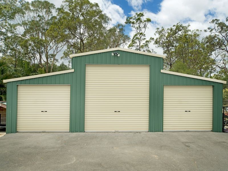 27 Woodend Court, Park Ridge QLD 4125