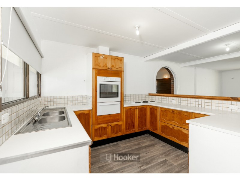 590 Middle Road, Greenbank QLD 4124