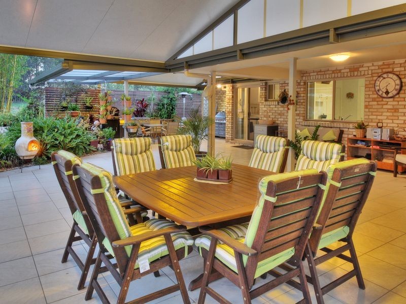 17 Lobelia Court, New Beith QLD 4124