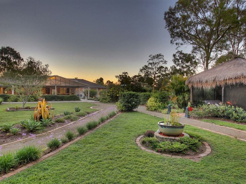 17 Lobelia Court, New Beith QLD 4124