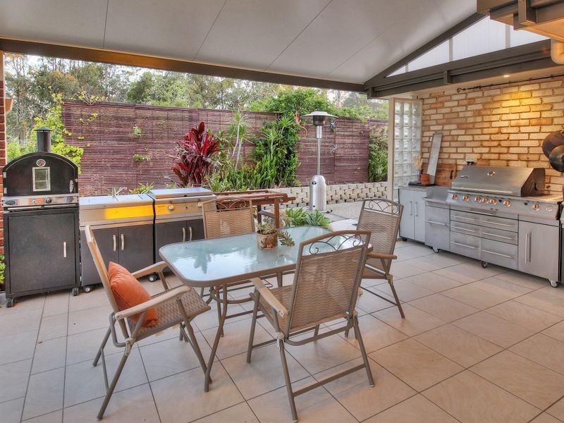 17 Lobelia Court, New Beith QLD 4124