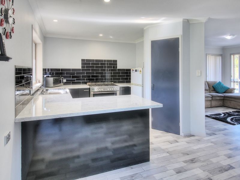 9 Lockerbie Court, Boronia Heights QLD 4124