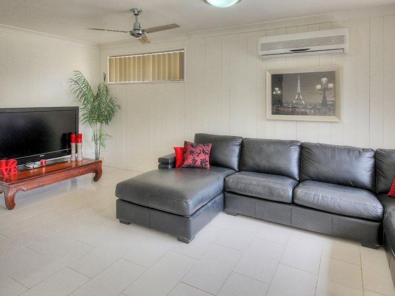 40 Highcrest Drive, Browns Plains QLD 4118