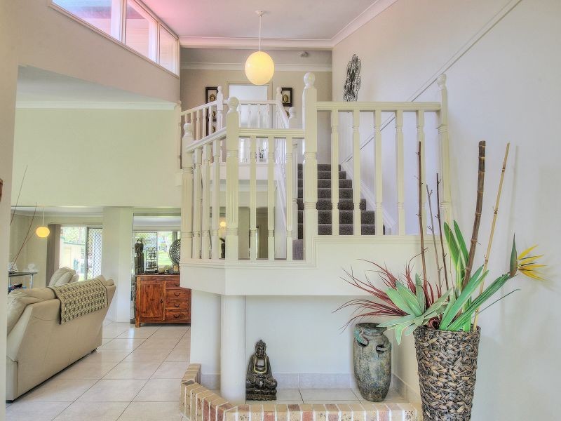 110 – 112 Eildon Close, Munruben QLD 4125