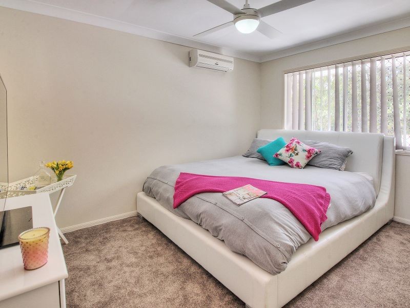 110 – 112 Eildon Close, Munruben QLD 4125