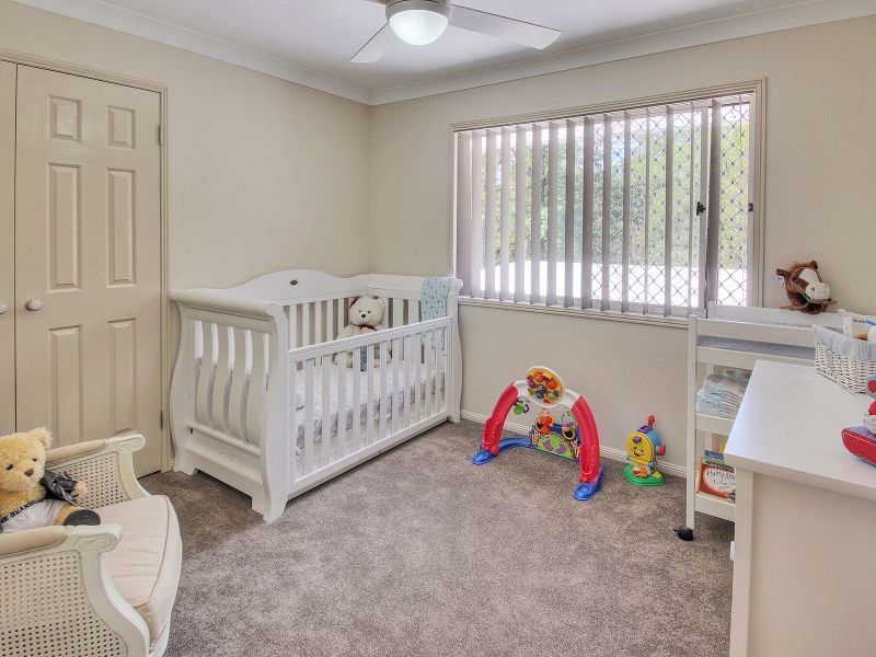 110 – 112 Eildon Close, Munruben QLD 4125