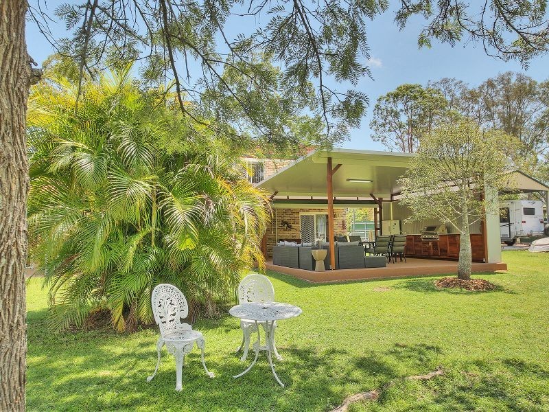 110 – 112 Eildon Close, Munruben QLD 4125