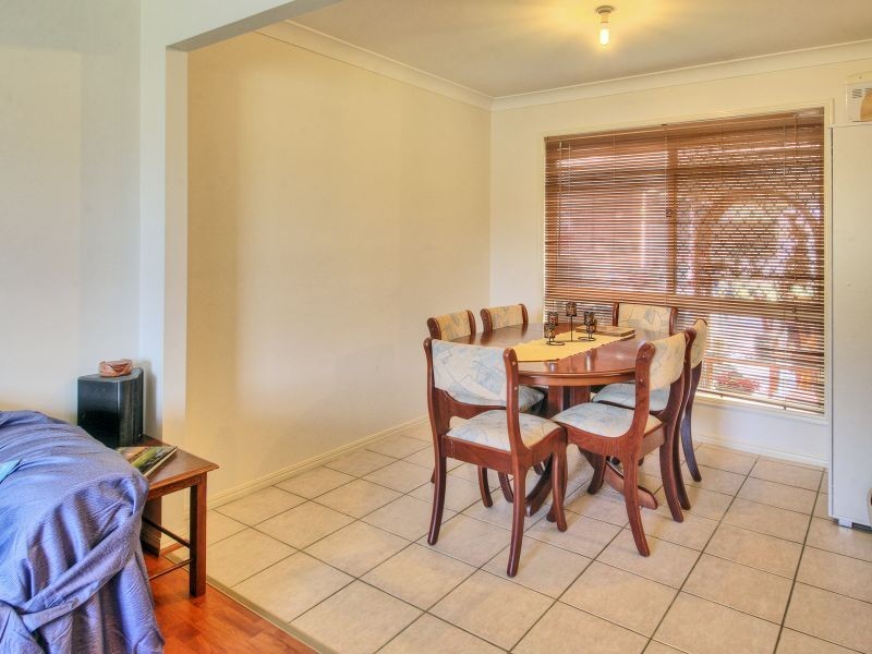 3 Conferta Place, Regents Park QLD 4118