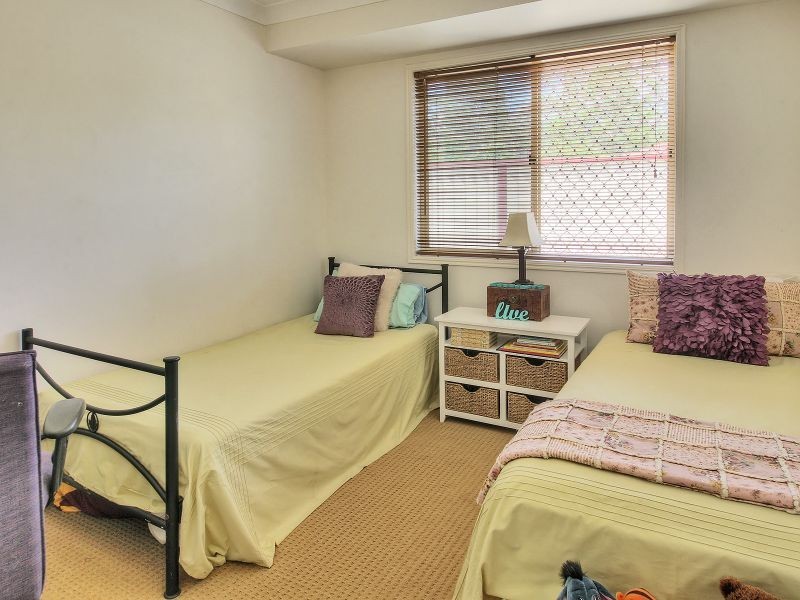 3 Conferta Place, Regents Park QLD 4118