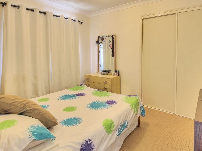 3 Conferta Place, Regents Park QLD 4118