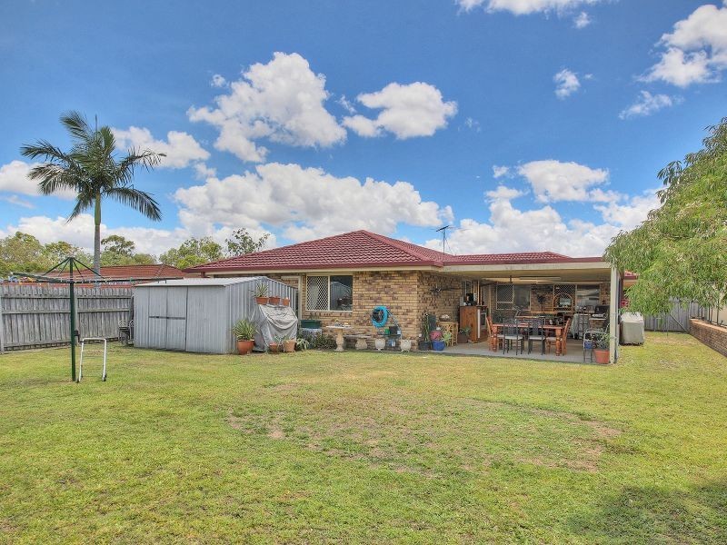 3 Conferta Place, Regents Park QLD 4118