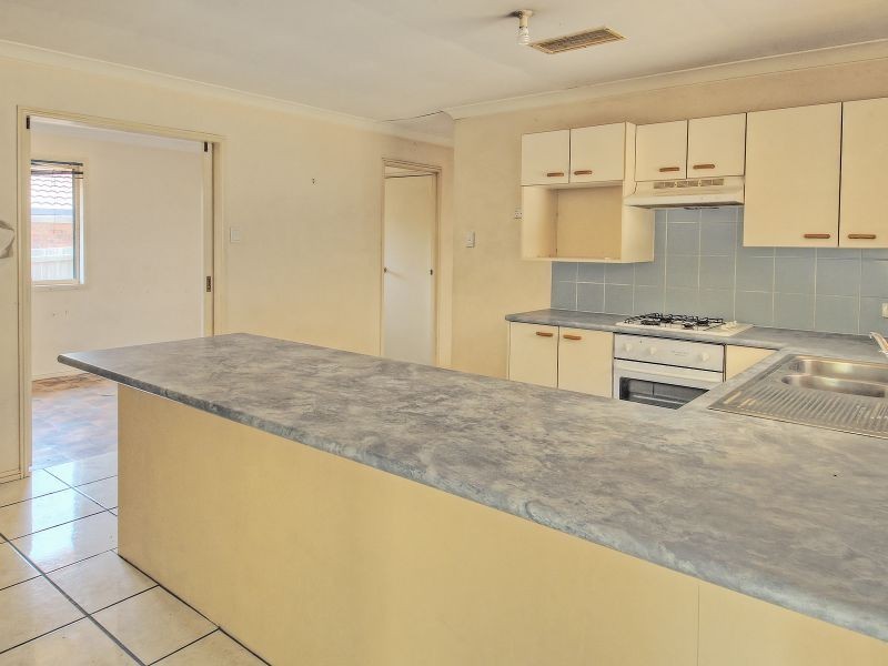 47 Gordonia Drive, Regents Park QLD 4118