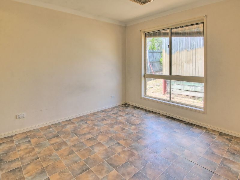 47 Gordonia Drive, Regents Park QLD 4118
