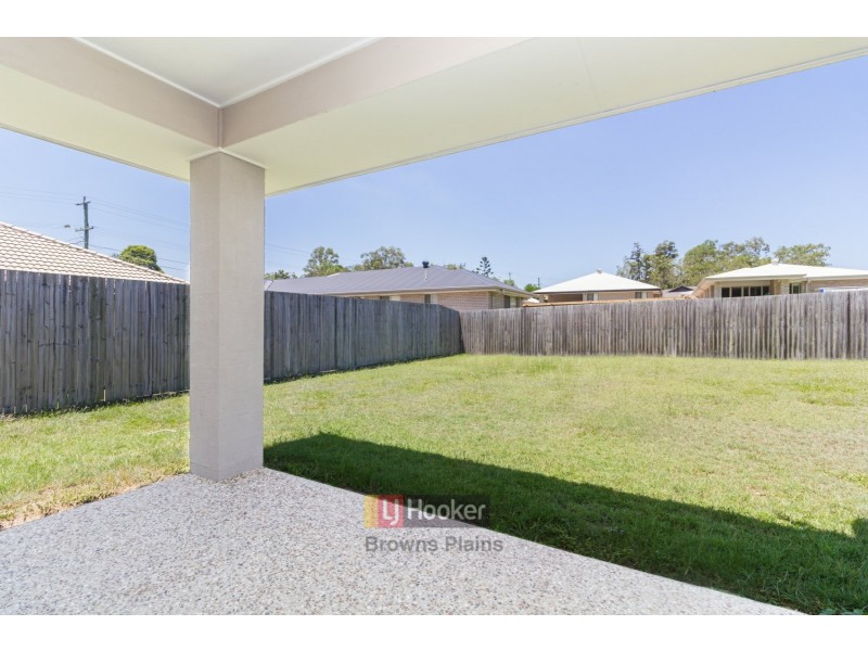 4 Lachlan Lane, Hillcrest QLD 4118