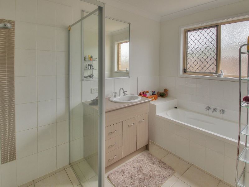 30 Flametree Crescent, Berrinba QLD 4117