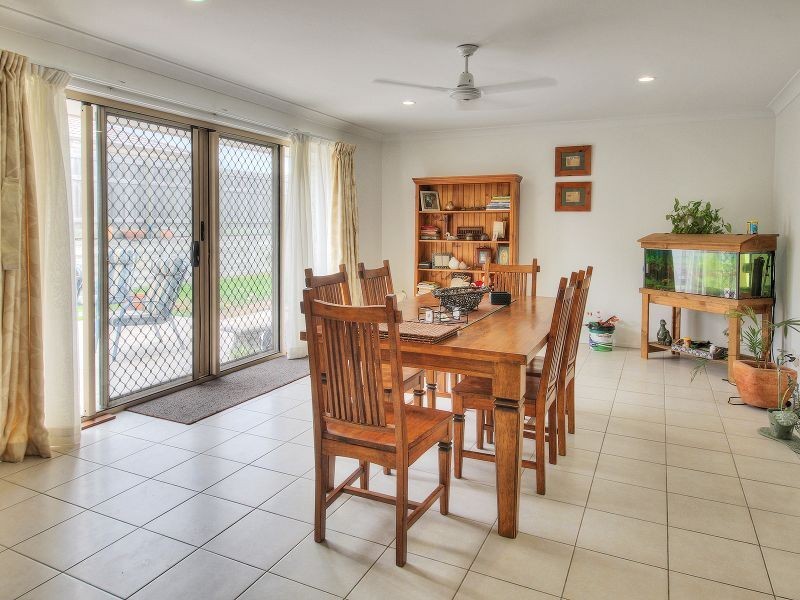 30 Flametree Crescent, Berrinba QLD 4117