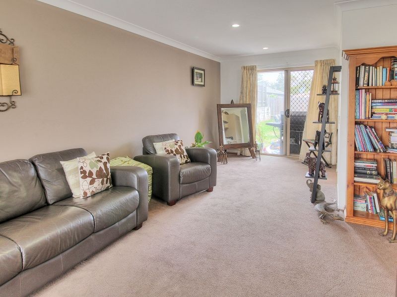 30 Flametree Crescent, Berrinba QLD 4117