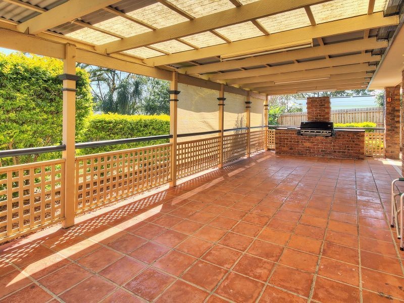 19 Samantha Street, Boronia Heights QLD 4124