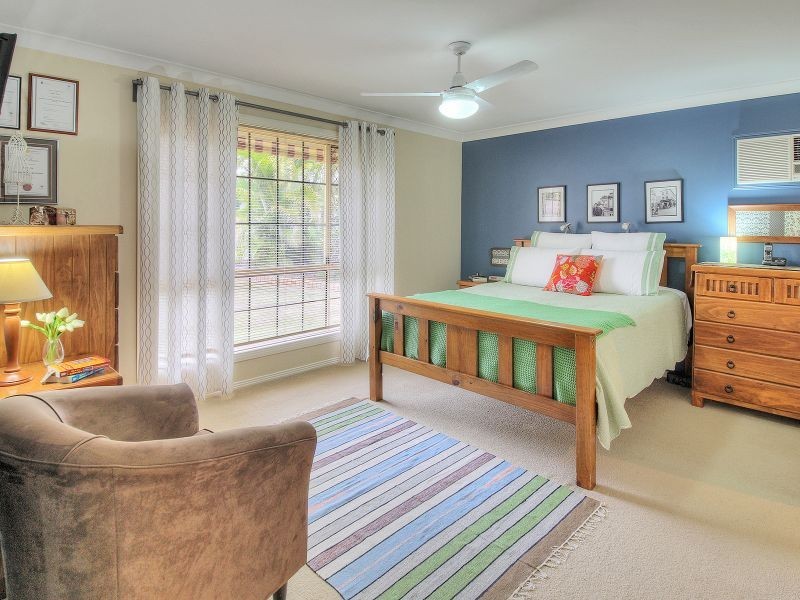 11 Calluna Court, Regents Park QLD 4118