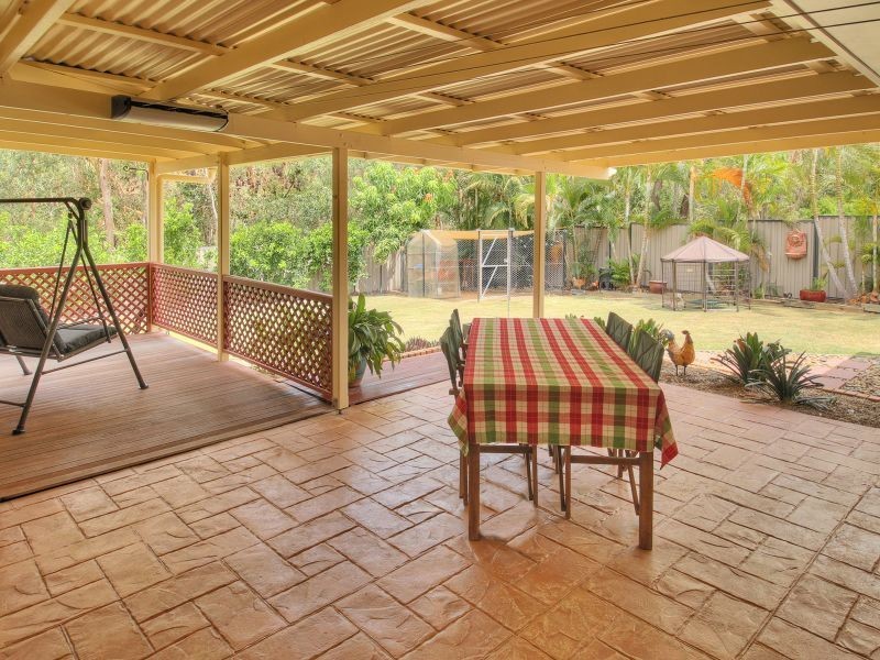 11 Calluna Court, Regents Park QLD 4118