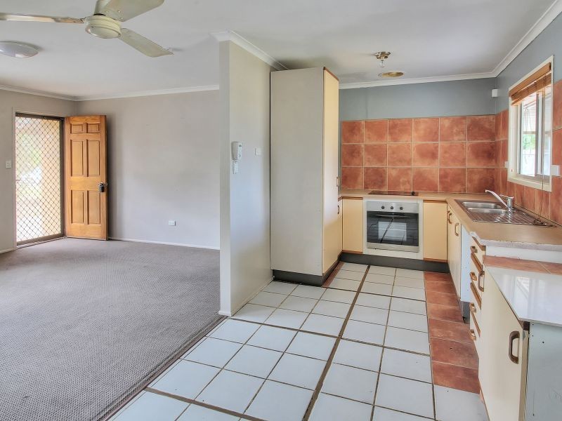 198 Middle Road, Boronia Heights QLD 4124