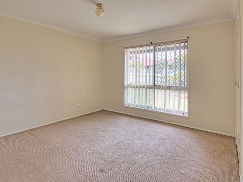 32 Vergulde Road, Regents Park QLD 4118