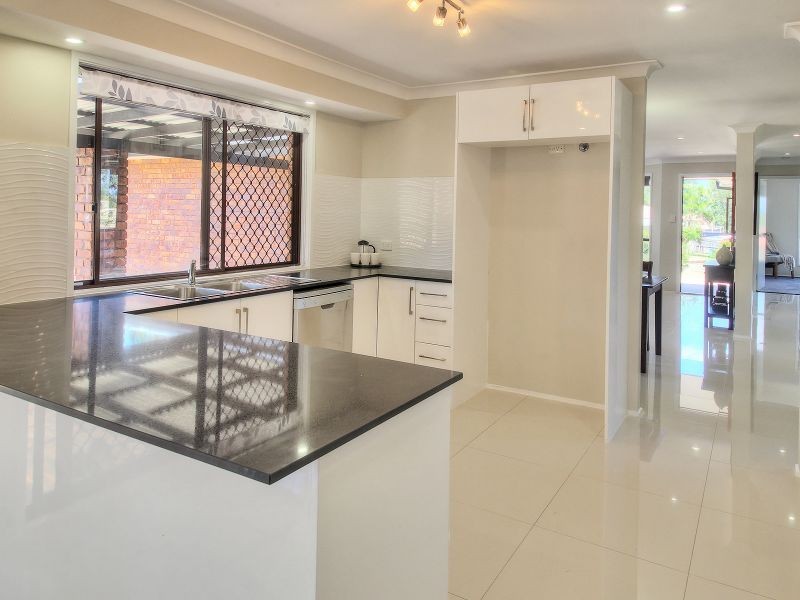 29 Matson Avenue, Regents Park QLD 4118