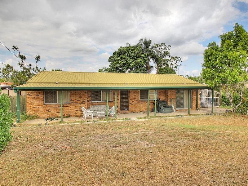 4 Lupus Street, Hillcrest QLD 4118