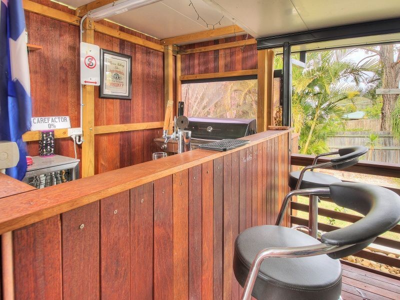 5 Bonhill Court, Hillcrest QLD 4118