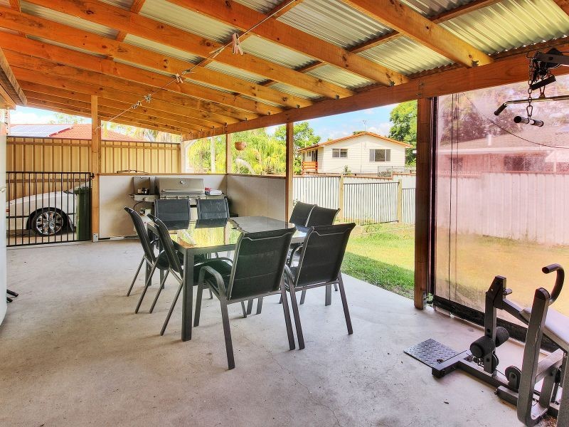 28 Brett Avenue, Browns Plains QLD 4118