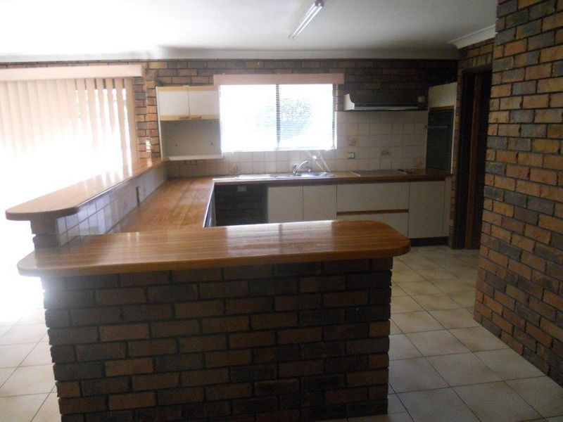 78 Rosia Road, Park Ridge QLD 4125