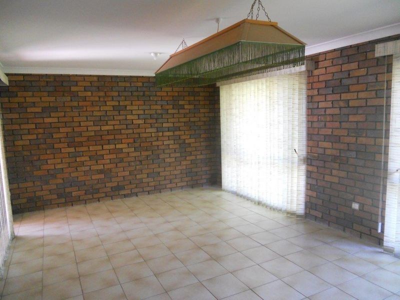 78 Rosia Road, Park Ridge QLD 4125