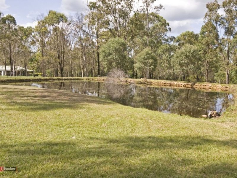 26 Andall Road, Park Ridge South QLD 4125