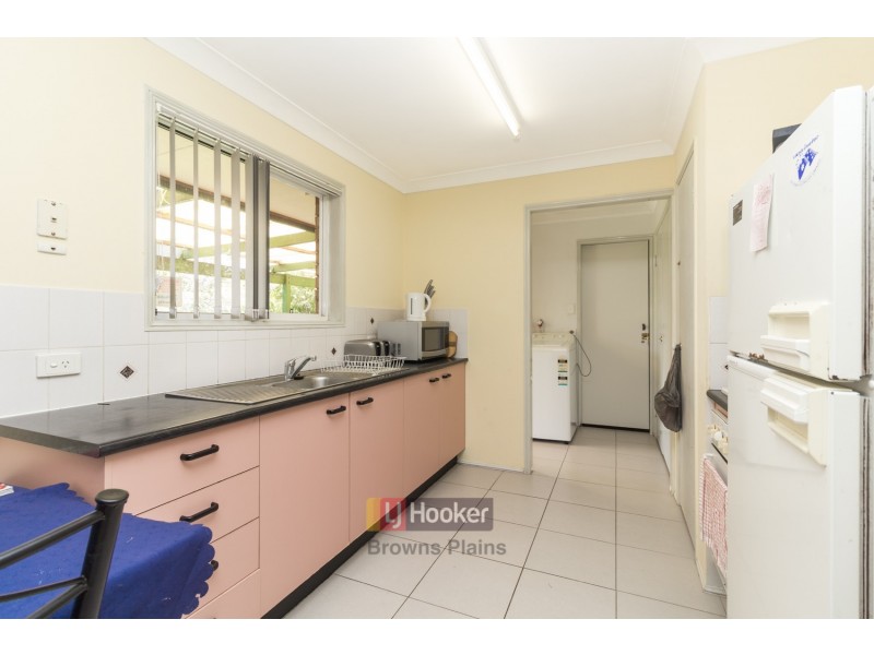 13 Stratton Court, Crestmead QLD 4132