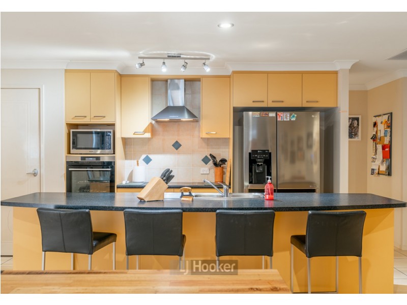 14 Dulwich Place, Forest Lake QLD 4078