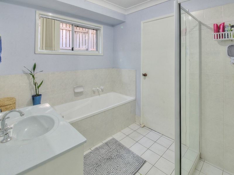 21 Cunningham Drive, Boronia Heights QLD 4124