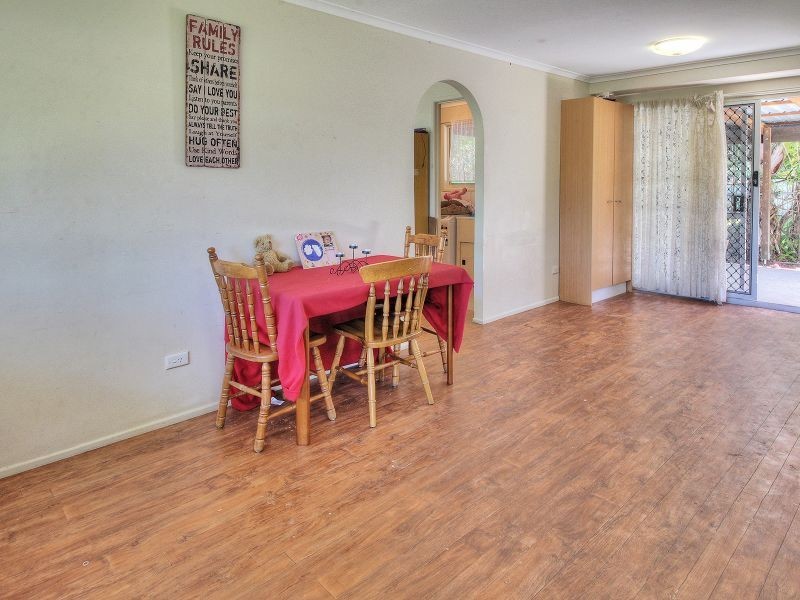 1 Peppermint Street, Crestmead QLD 4132