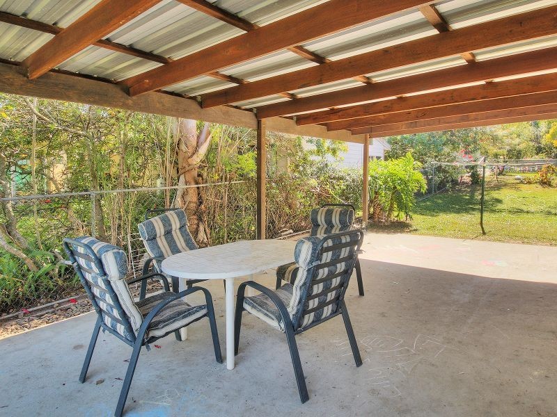 1 Peppermint Street, Crestmead QLD 4132