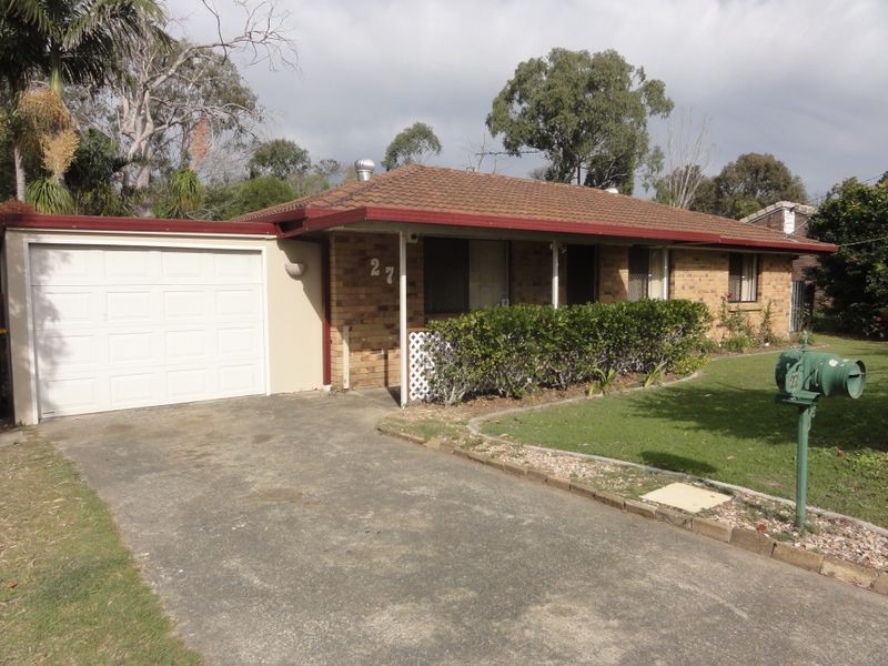 27 Conifer Street, Hillcrest QLD 4118