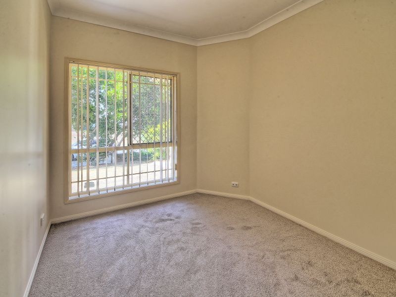 2/4 Perak Street, Tanah Merah QLD 4128