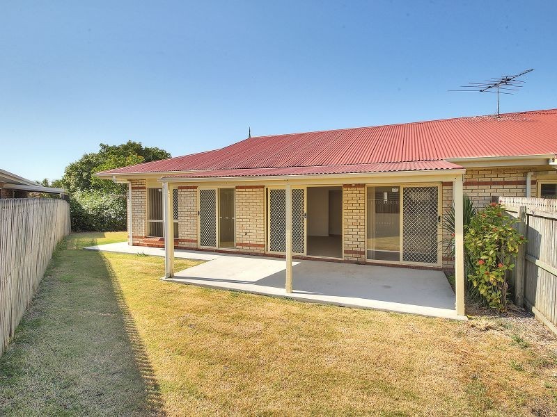 2/4 Perak Street, Tanah Merah QLD 4128