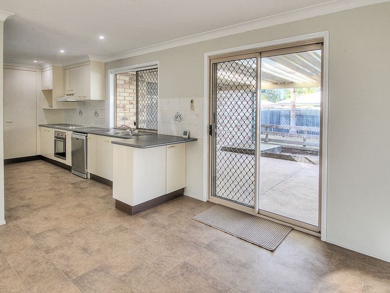 16 Elmwood Court, Boronia Heights QLD 4124