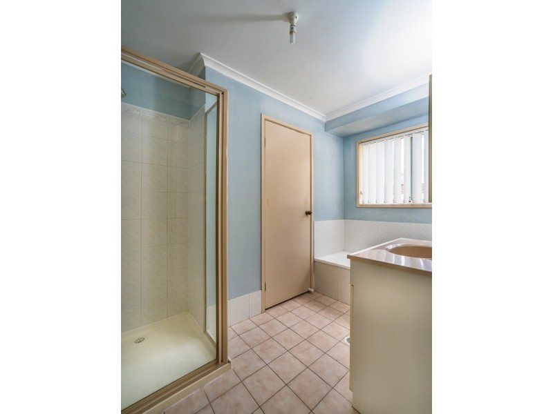 100 Mackellar Drive, Boronia Heights QLD 4124