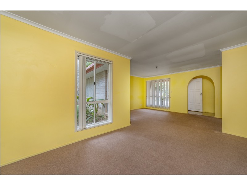 100 Mackellar Drive, Boronia Heights QLD 4124