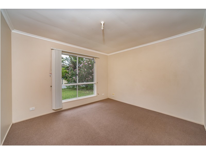 100 Mackellar Drive, Boronia Heights QLD 4124