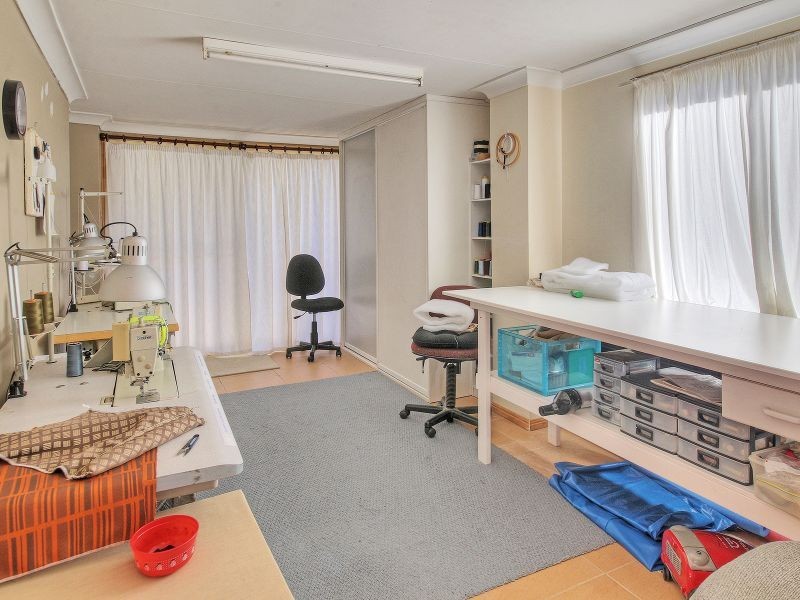8 Mortlake Crescent, Boronia Heights QLD 4124