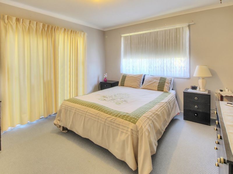 8 Mortlake Crescent, Boronia Heights QLD 4124