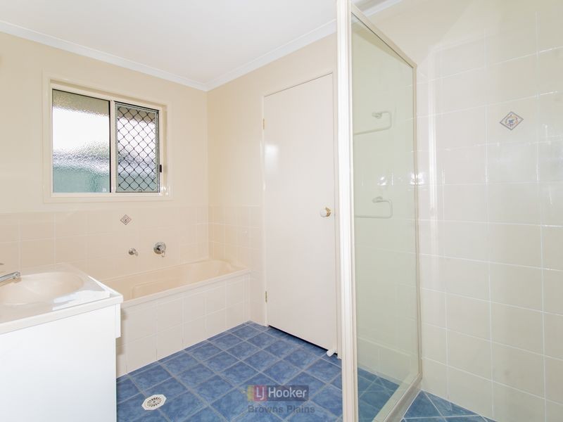 20 Lorraine Street, Crestmead QLD 4132