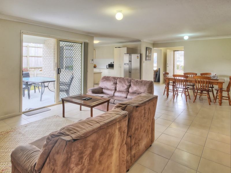 3/7 Short Street, Boronia Heights QLD 4124